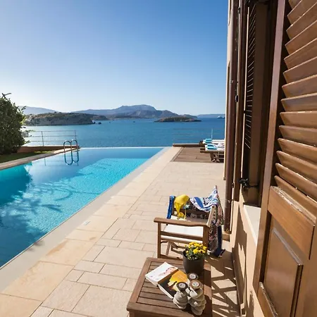 Sk Place Luxury Seafront Chania *