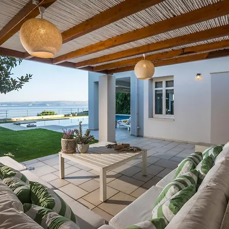 Villa Sk Place Luxury Seafront Chania *