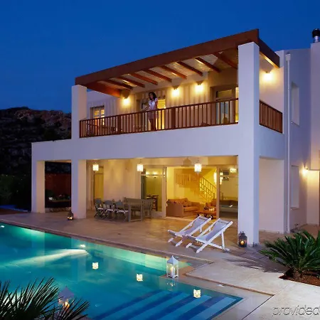 Sk Place Luxury Seafront Chania Villa *